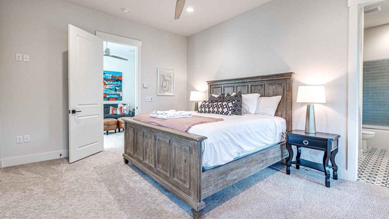 Photo of Bedroom in Carlton Landing