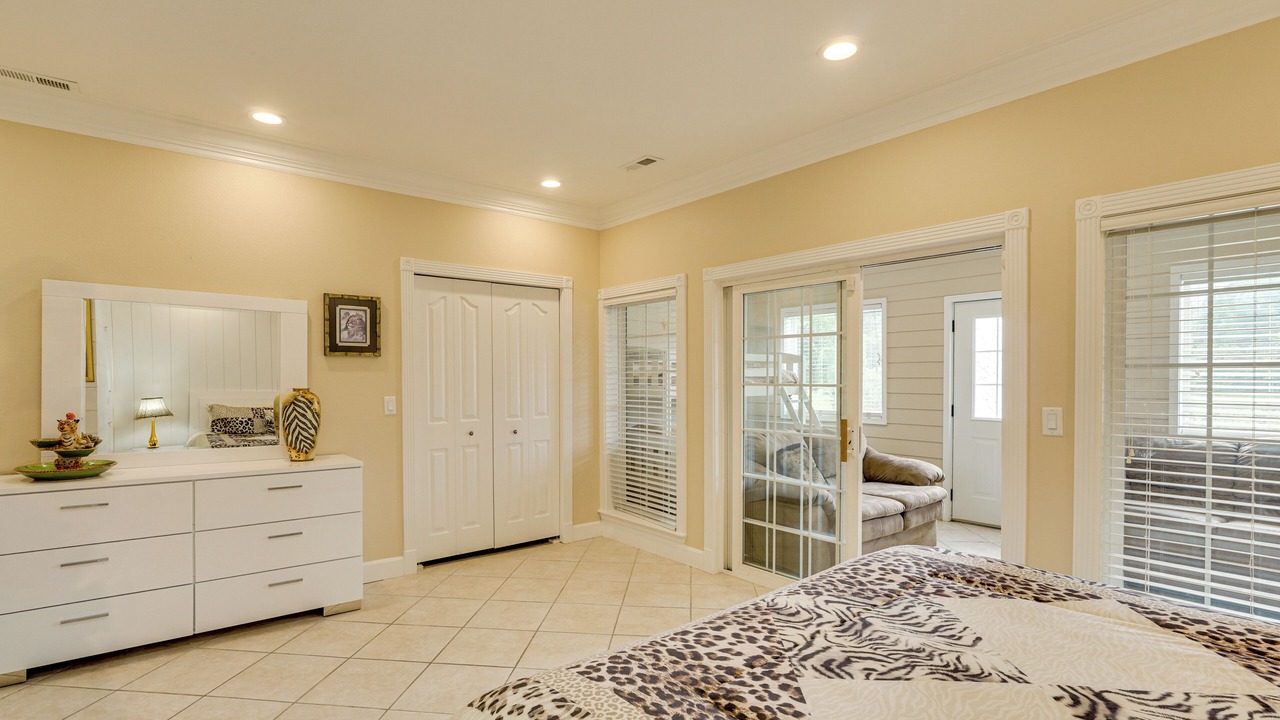 Photo of Bedroom in Camdenton