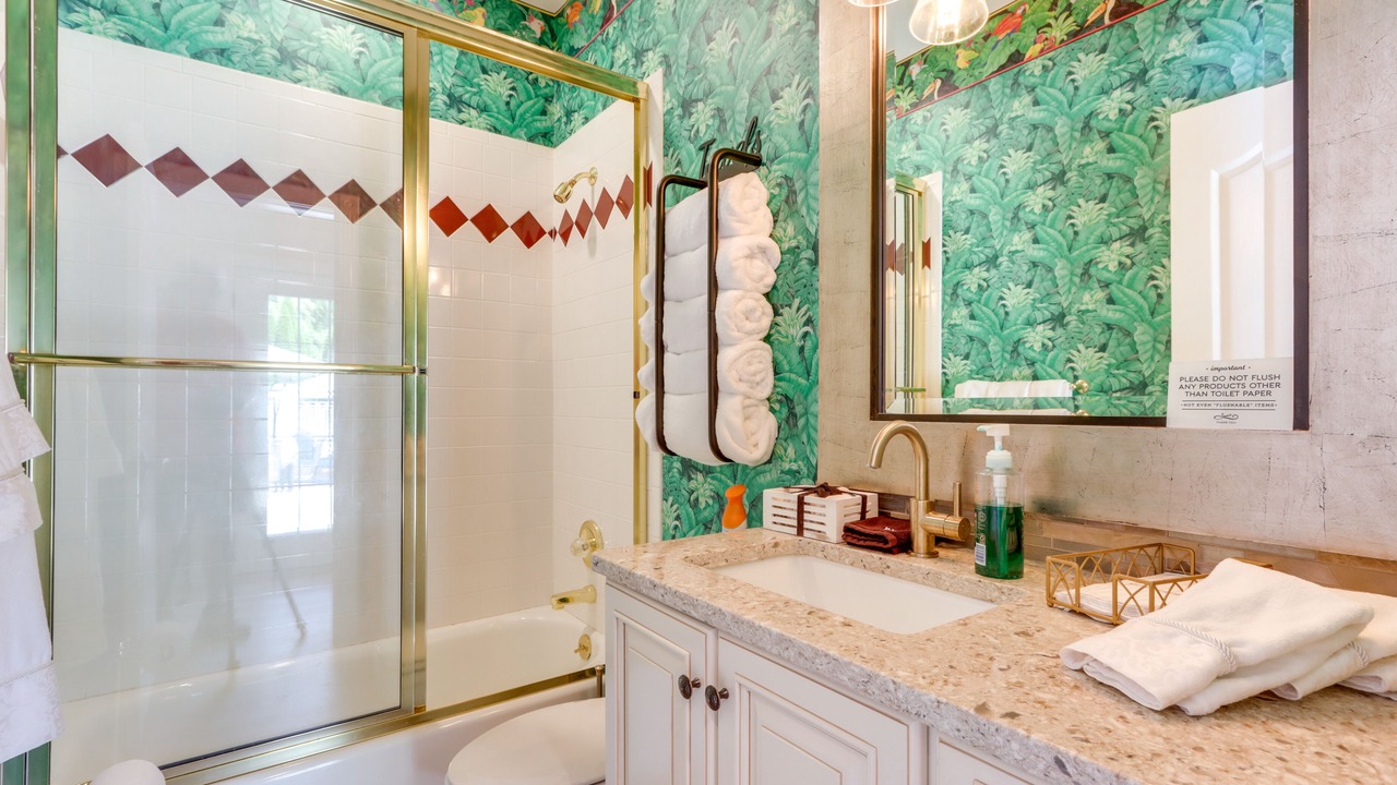 Photo of Bathroom in Camdenton