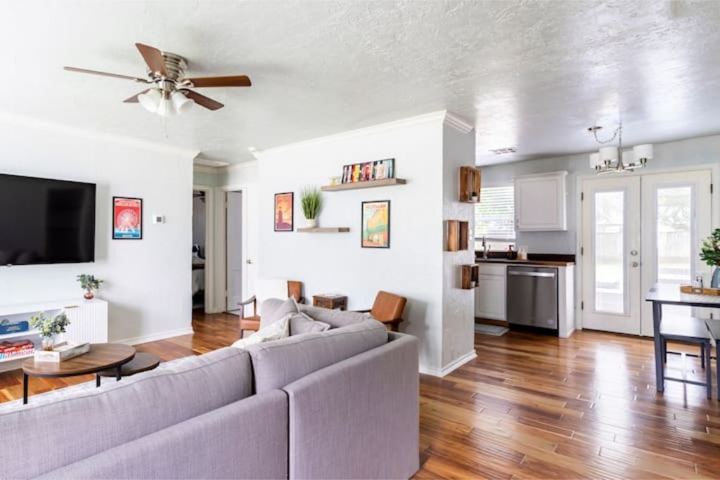 Photo of Livingroom in Norman