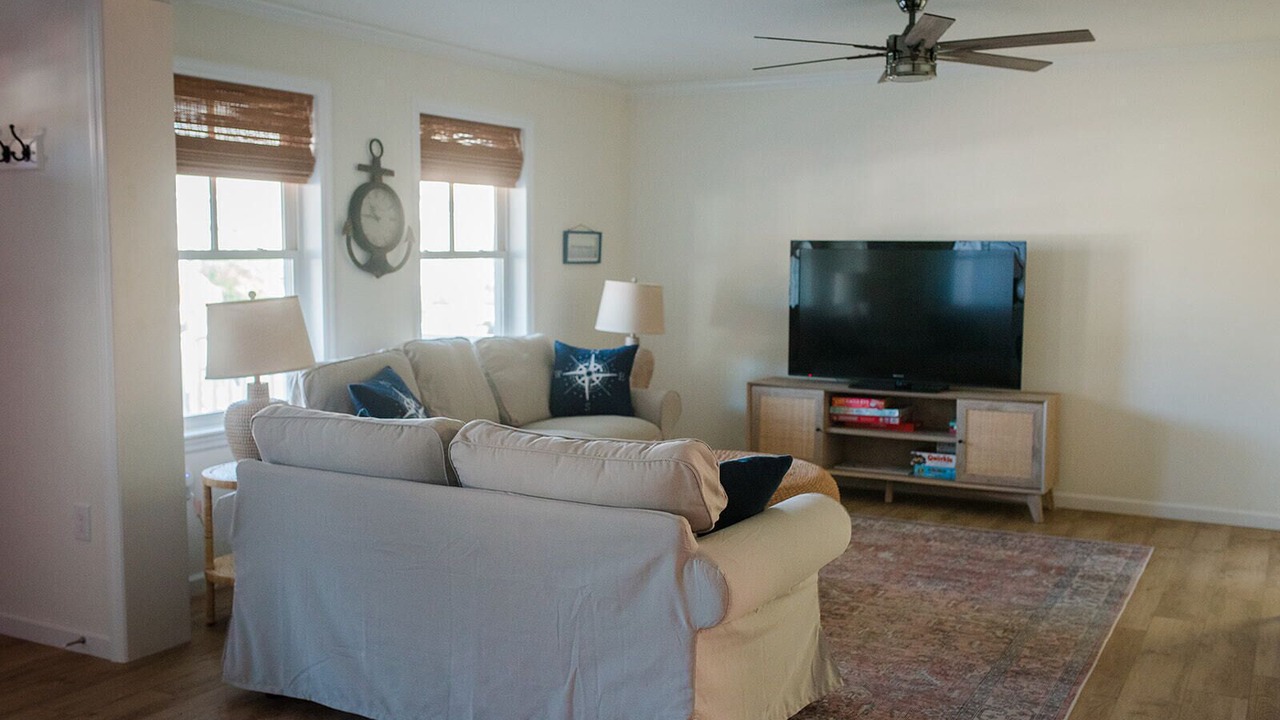 Photo of Livingroom in Cape Charles