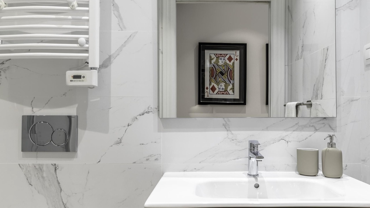 Photo of Bathroom in Bilbao Old Town