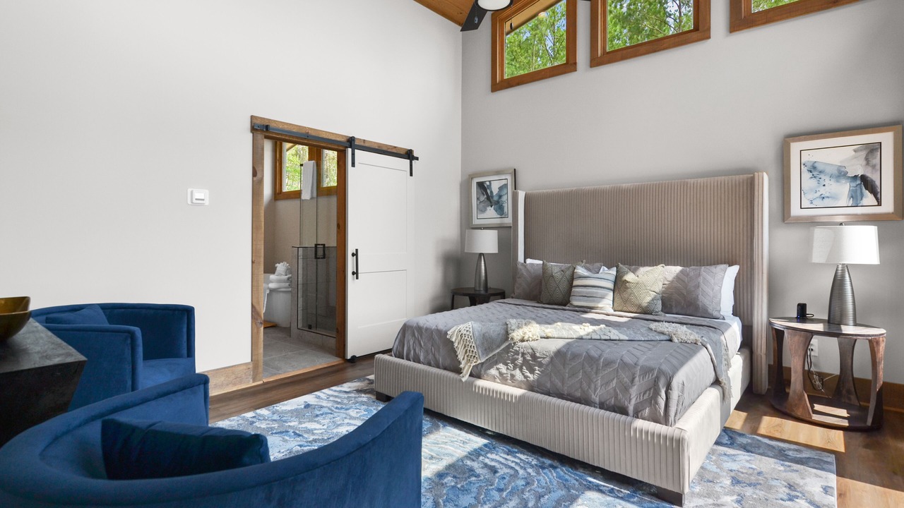 Photo of Bedroom in Ellijay