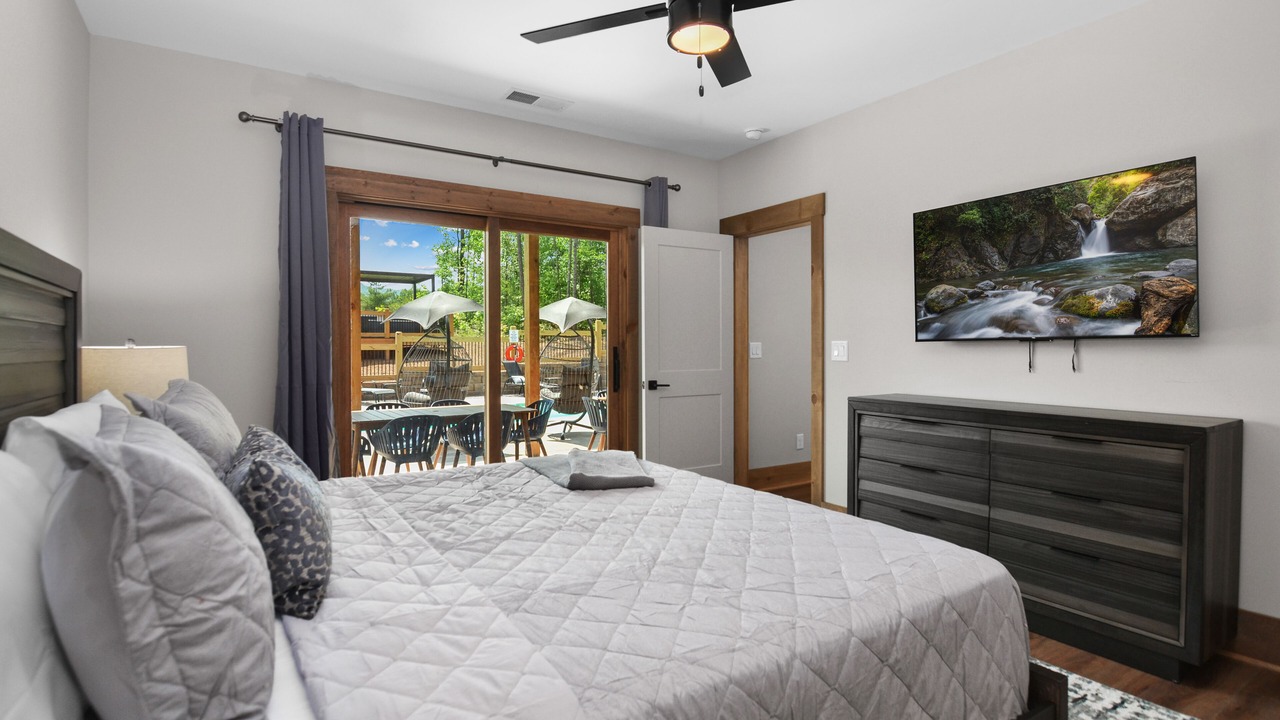 Photo of Bedroom in Ellijay