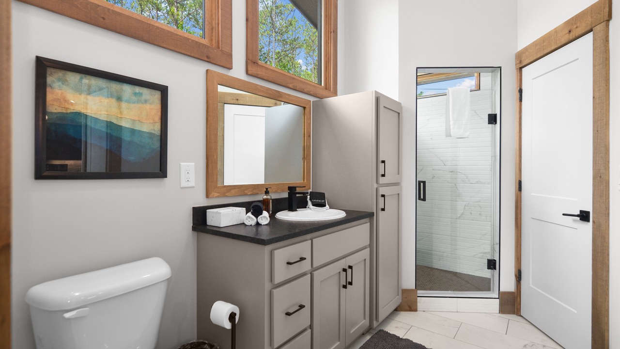 Photo of Bathroom in Ellijay