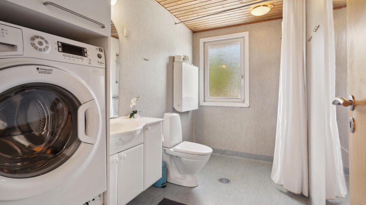 Photo of Bathroom in Arrild Ferieby