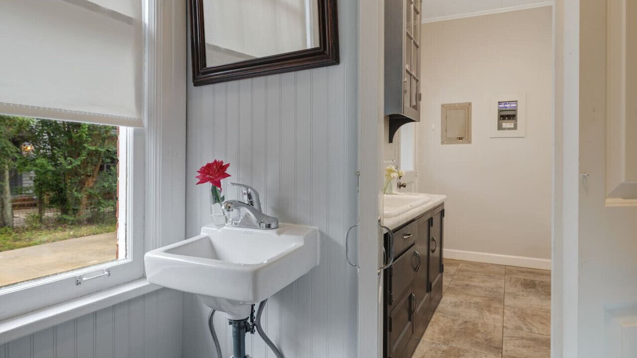 Photo of Bathroom in New Iberia