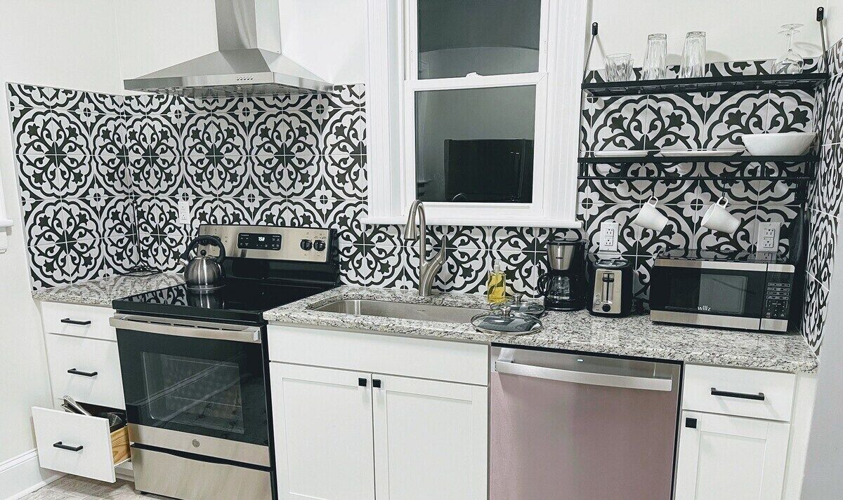 Photo of Kitchen in Forest Hills