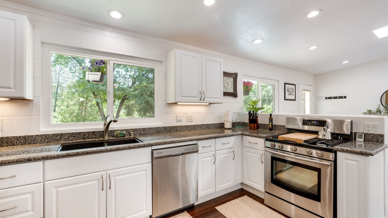 Photo of Kitchen in Meadow Vista