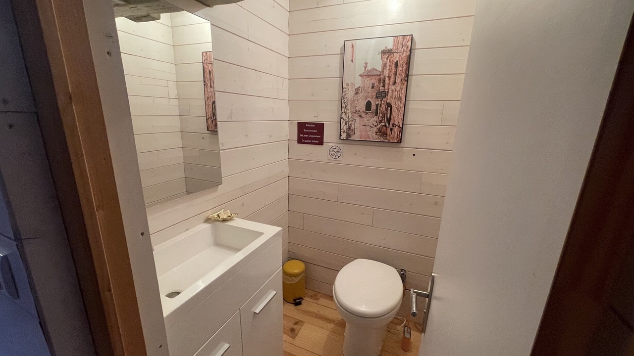 Photo of Bathroom in Saint-Bris-le-Vineux