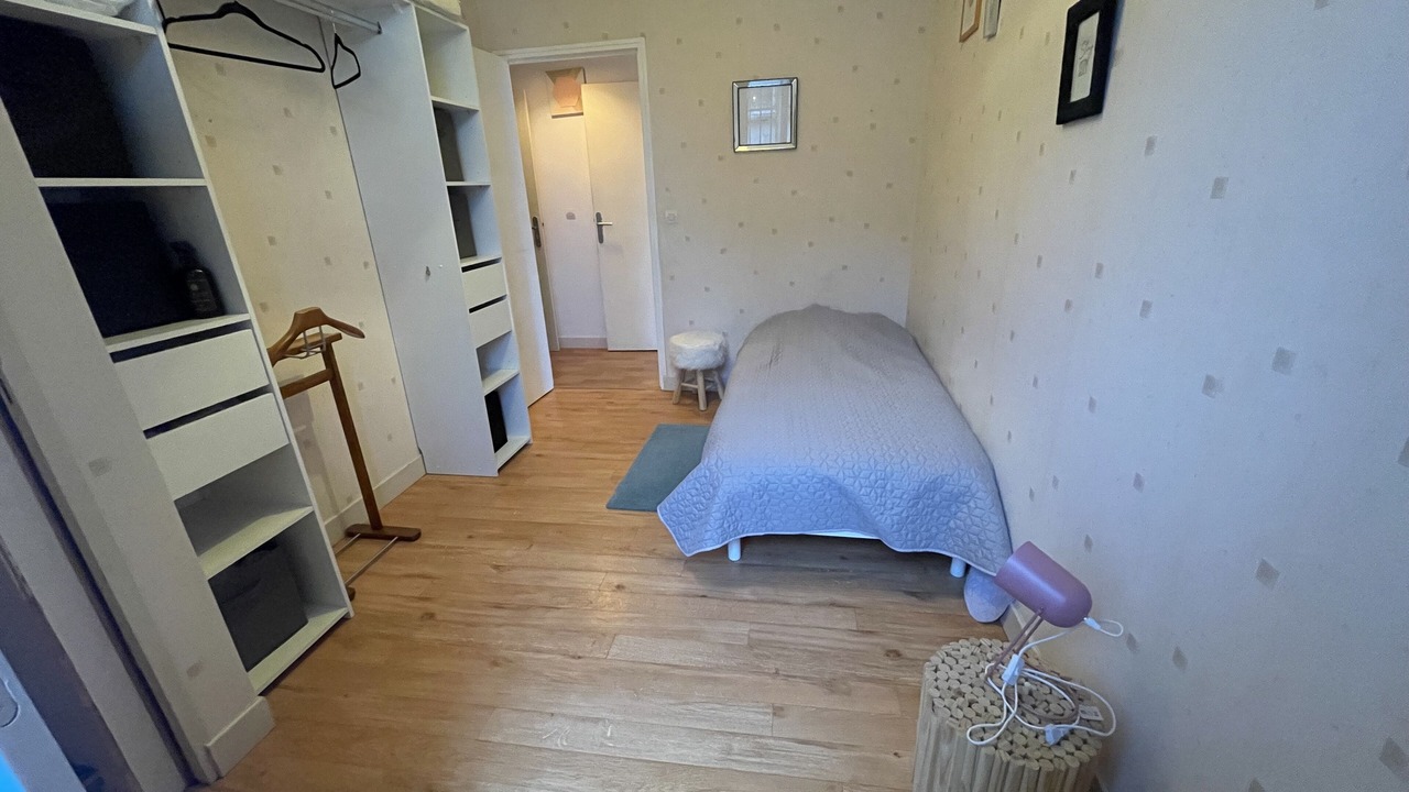 Photo of Bedroom in Saint-Bris-le-Vineux