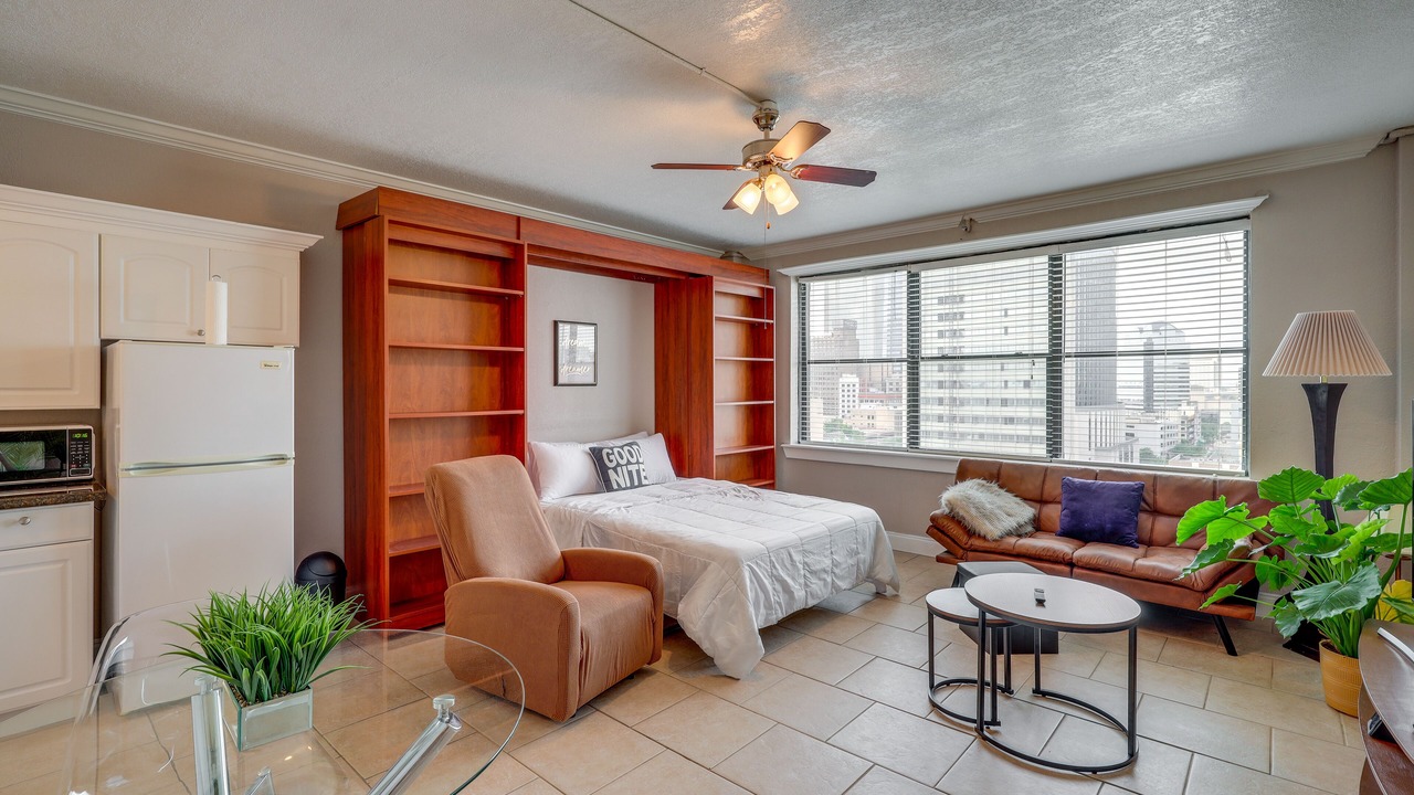 Photo of Livingroom in Downtown Jacksonville