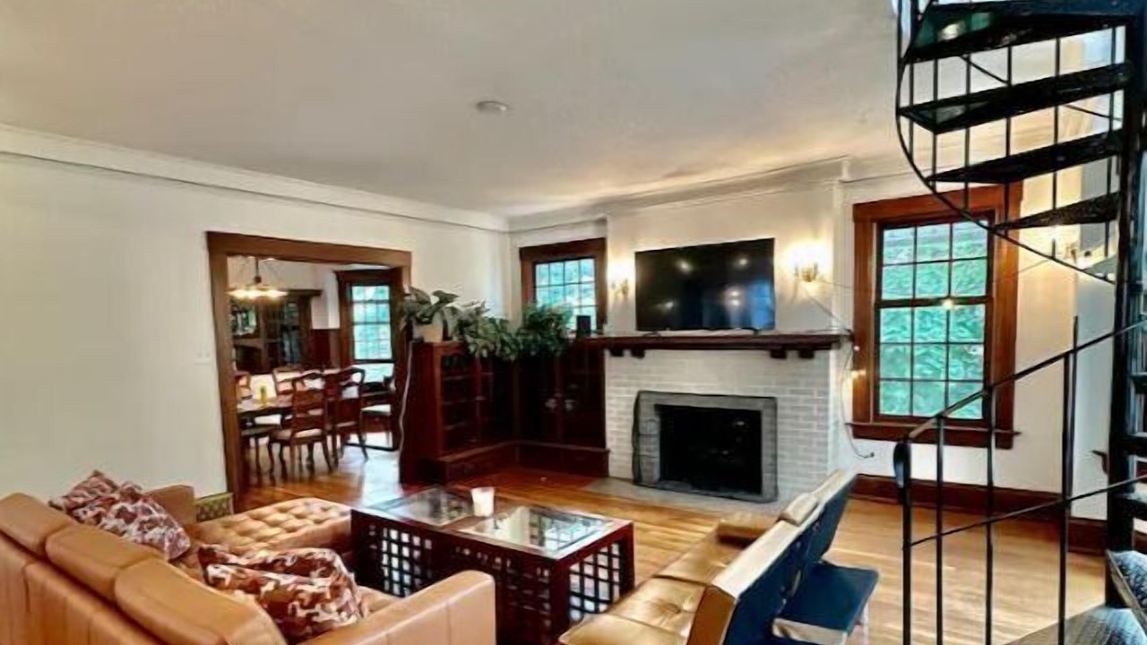 Photo of Livingroom in Upper East Side