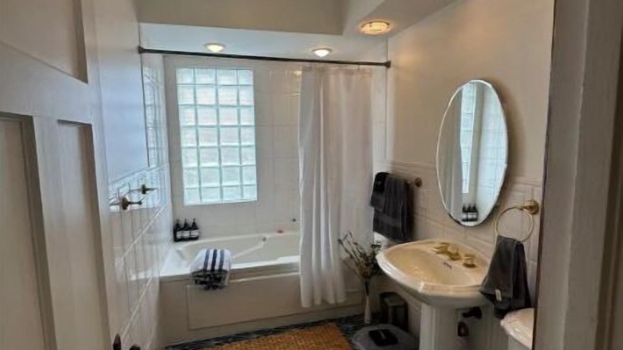 Photo of Bathroom in Upper East Side