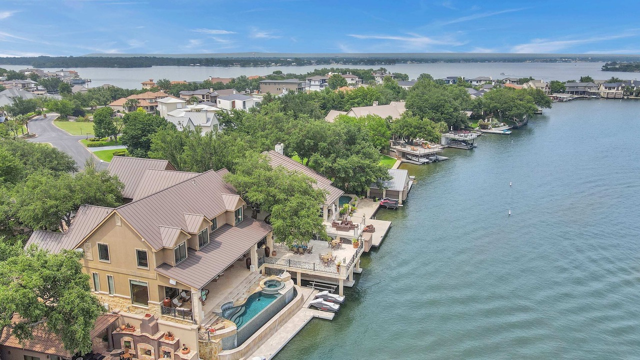 Photo of Outdoor in Horseshoe Bay West