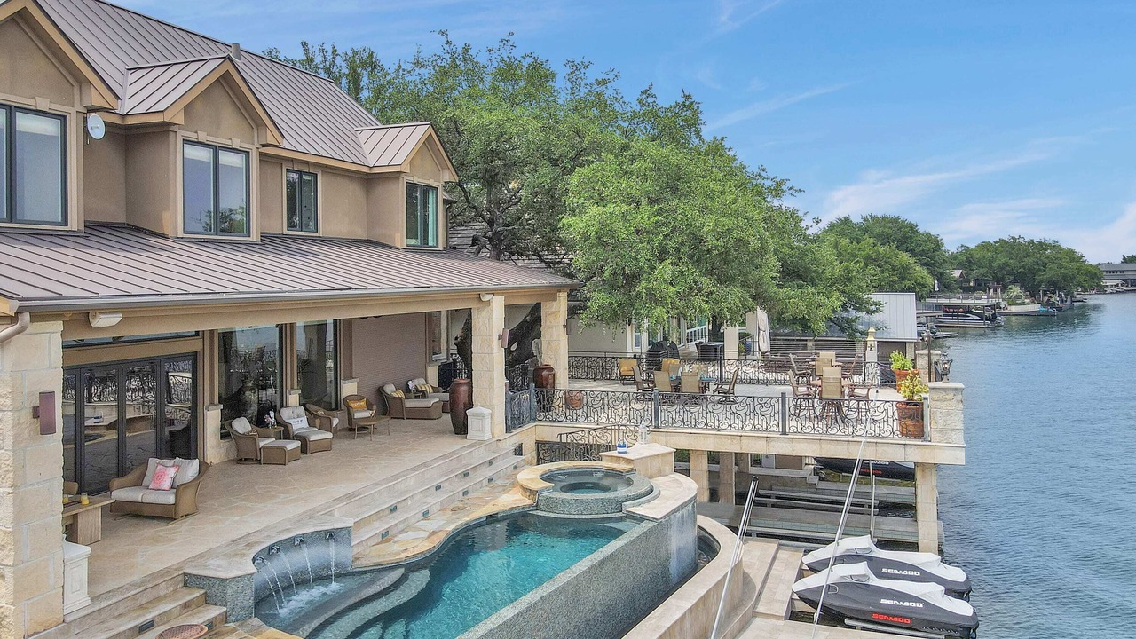 Photo of Outdoor in Horseshoe Bay West
