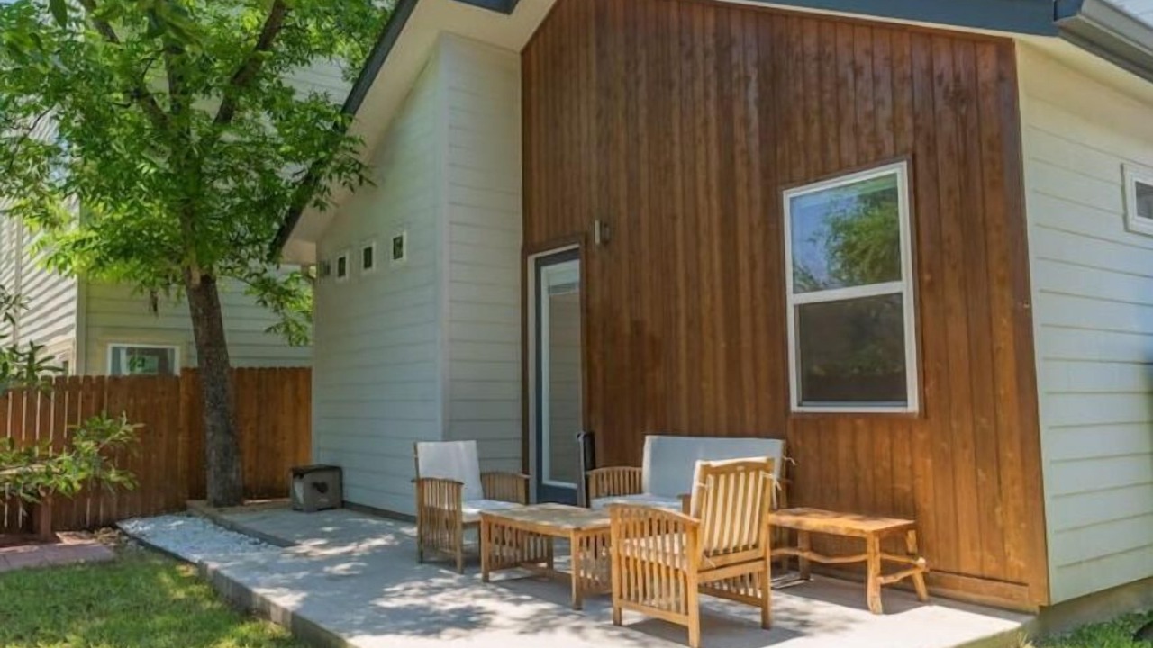 Photo of Outdoor in Southtown