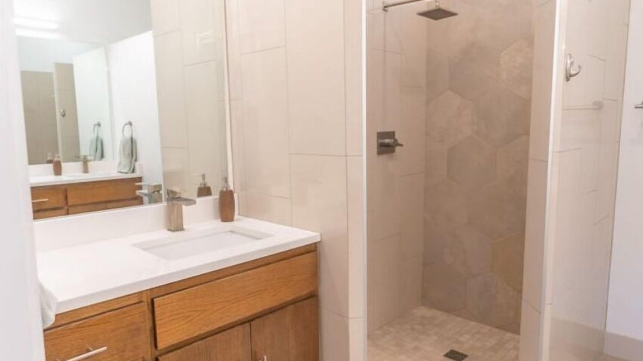 Photo of Bathroom in Southtown