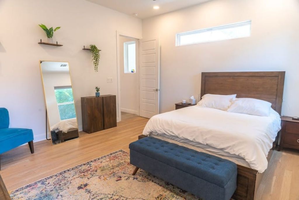 Photo of Bedroom in Southtown