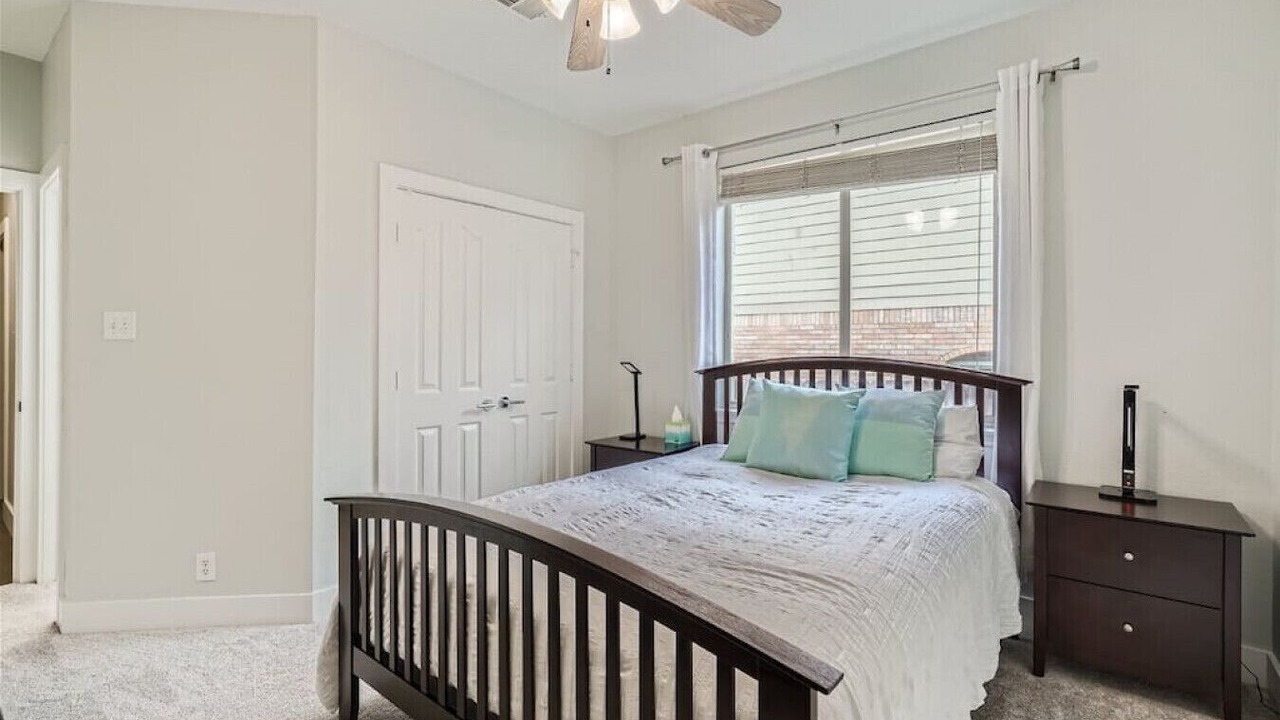 Photo of Bedroom in The Vineyard