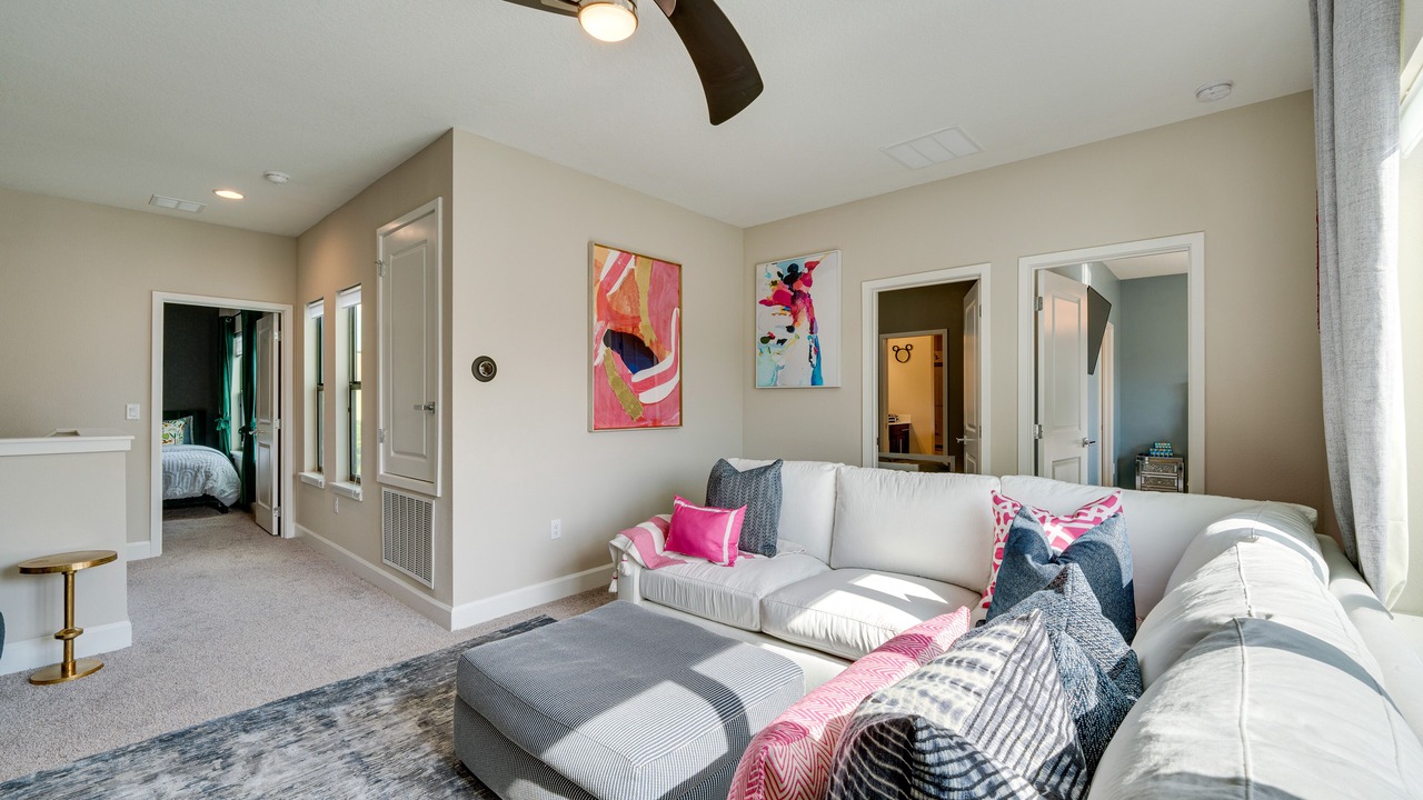 Photo of Livingroom in Loughman