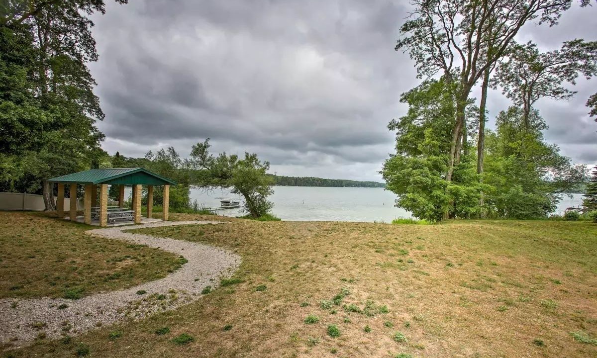 Photo of Outdoor in Lake Ann