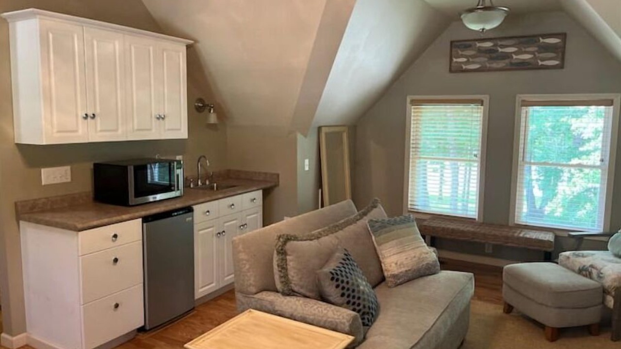Photo of Livingroom in Cook Springs