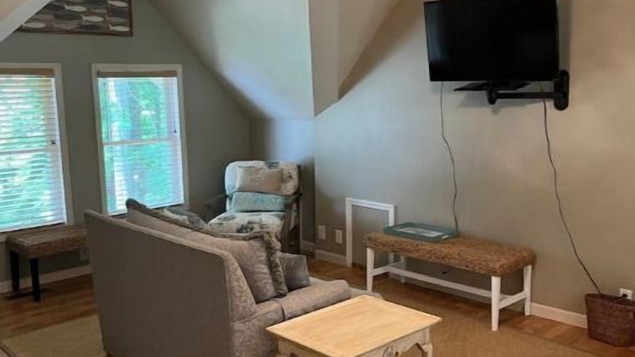 Photo of Livingroom in Cook Springs