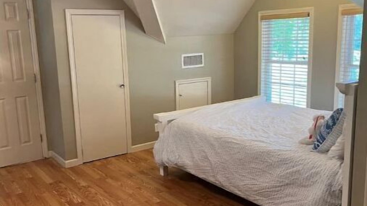 Photo of Bedroom in Cook Springs