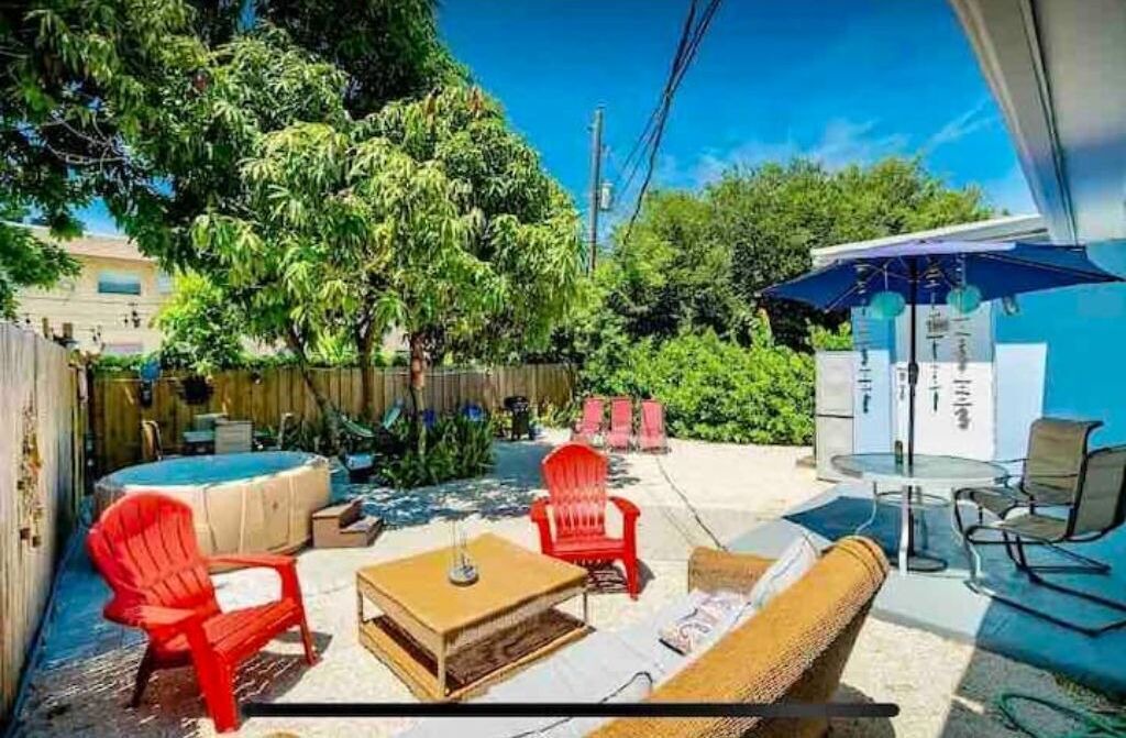 Photo of Outdoor in North Miami