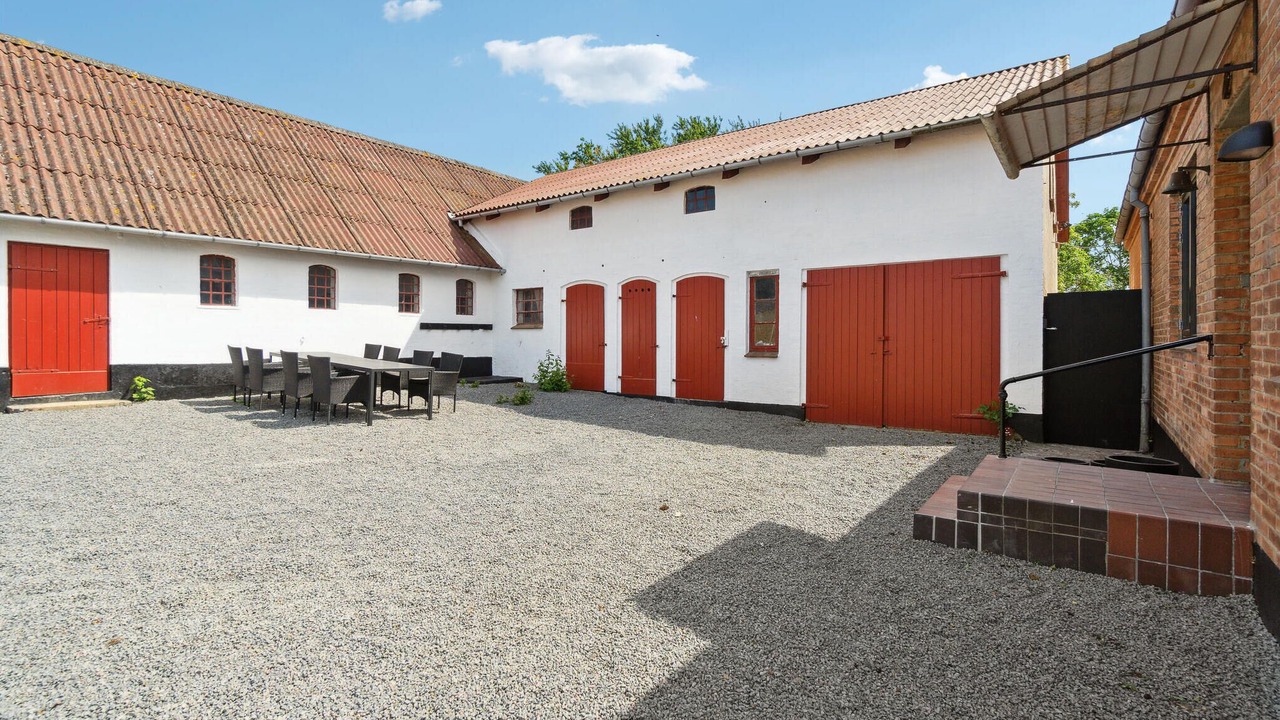 Photo of Others in Helligpeder