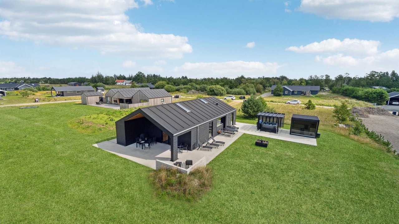 Photo of Others in Bratten Strand