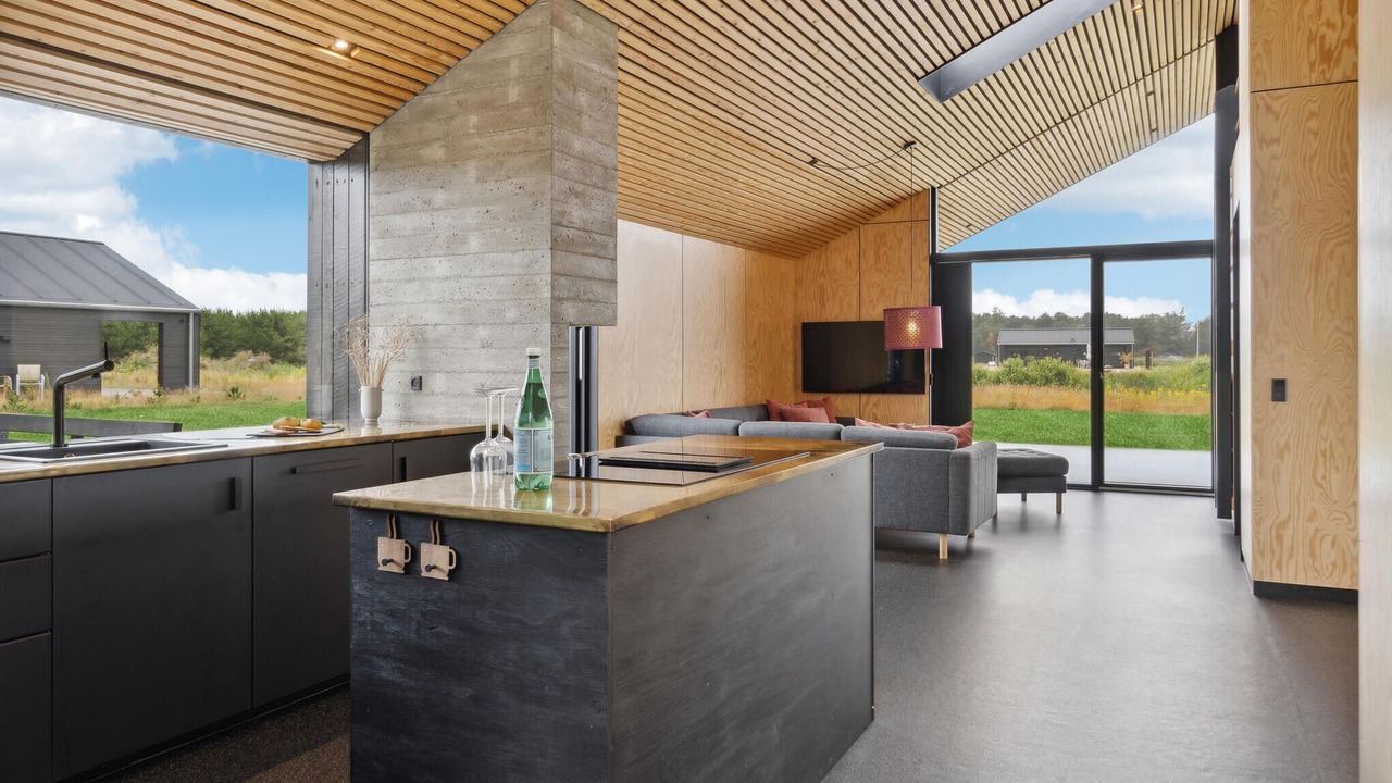 Photo of Others in Bratten Strand