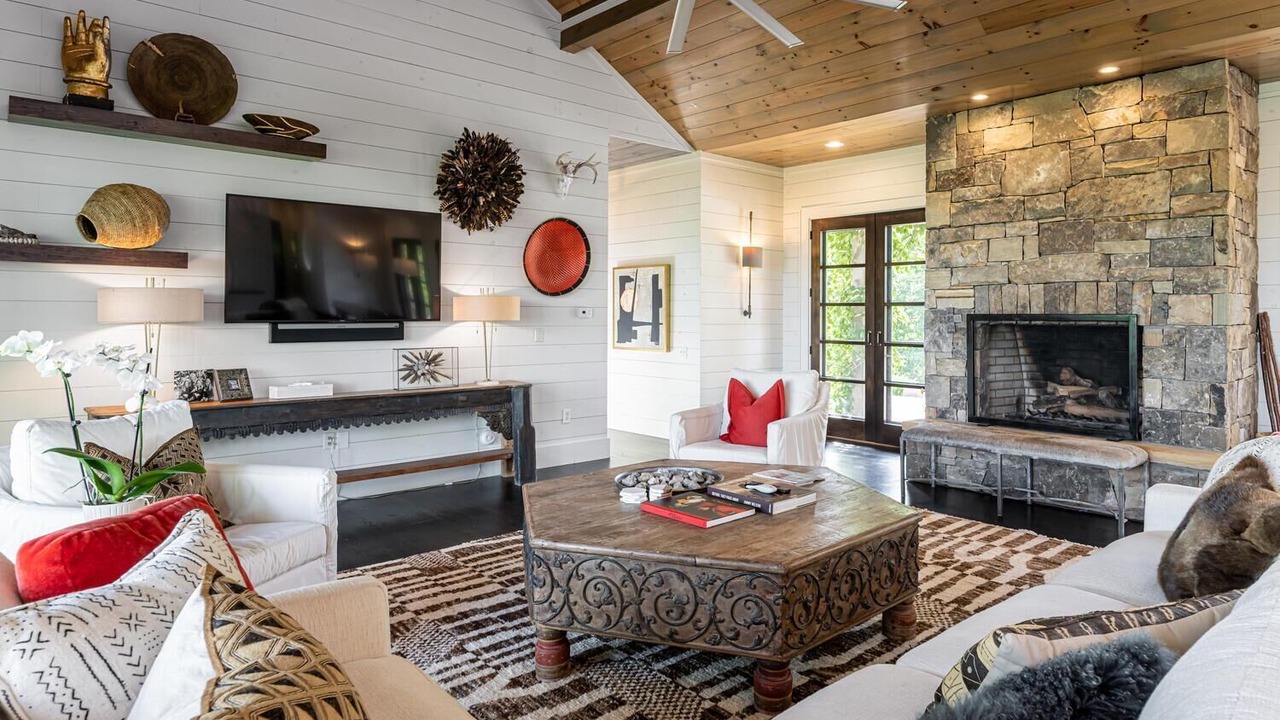 Photo of Bedroom in Bryson City