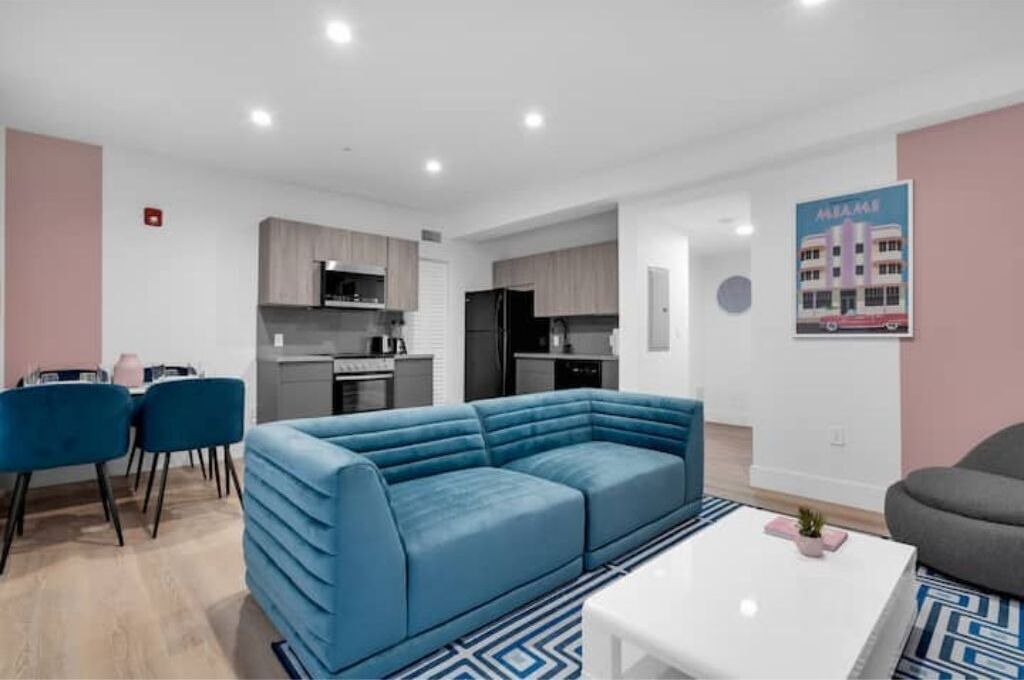 Photo of Livingroom in West Avenue