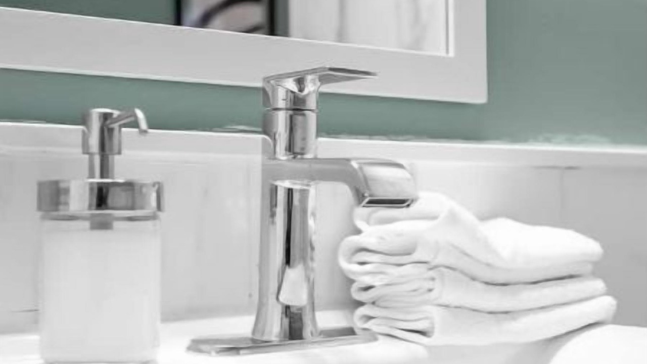 Photo of Bathroom in West Avenue