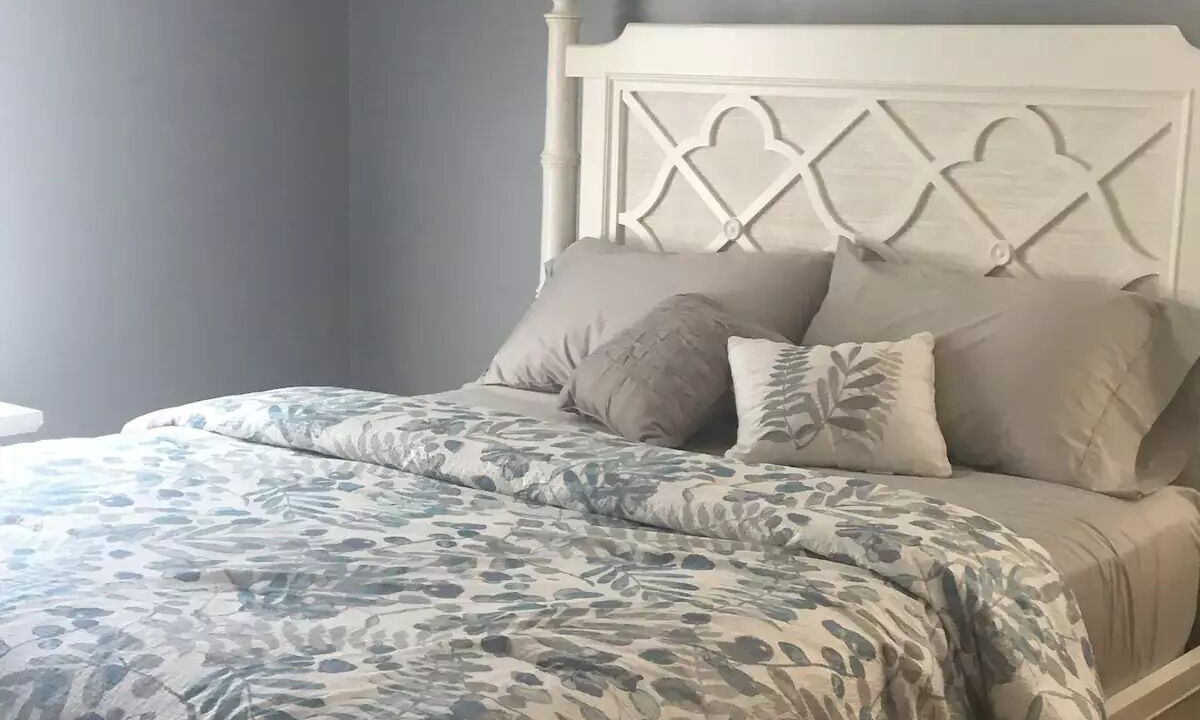 Photo of Bedroom in Roanoke