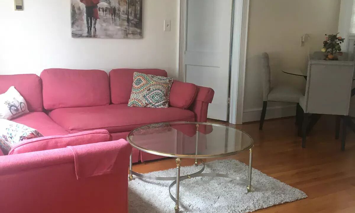 Photo of Livingroom in Roanoke