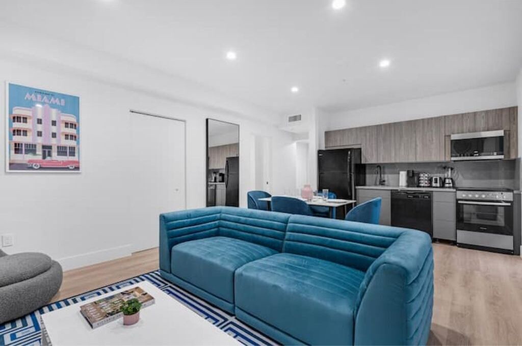 Photo of Livingroom in West Avenue