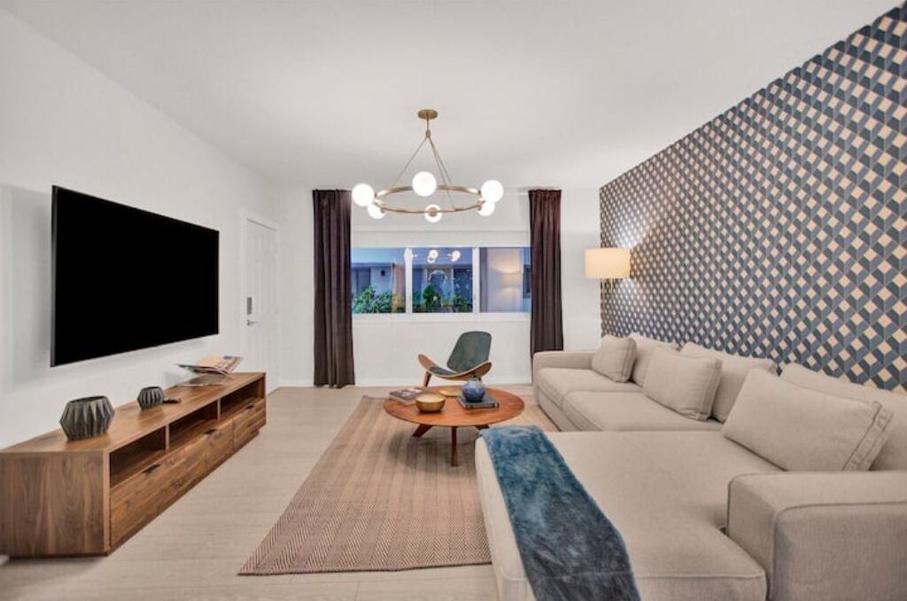 Photo of Livingroom in West Avenue