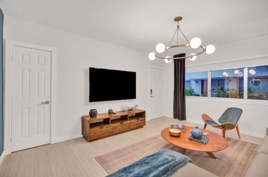 Photo of Livingroom in West Avenue
