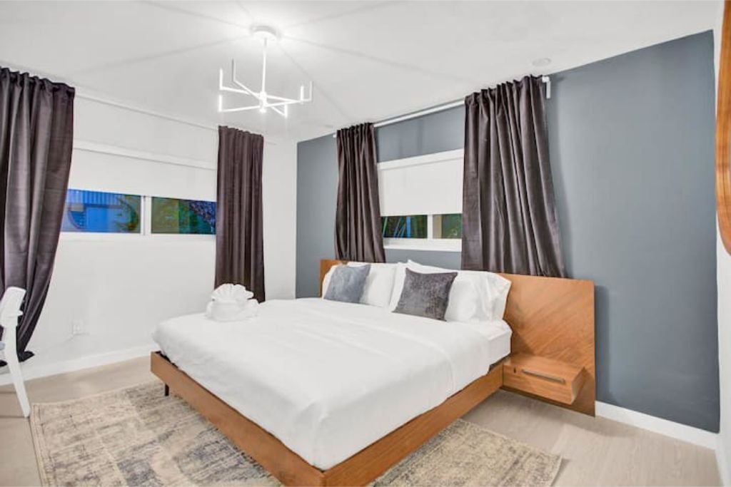 Photo of Bedroom in West Avenue
