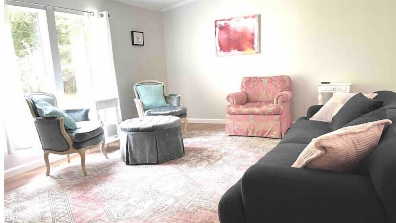 Photo of Livingroom in Woodridge