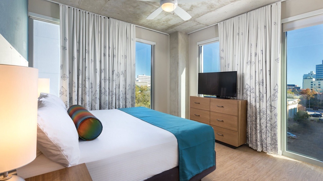 Photo of Bedroom in Civic District