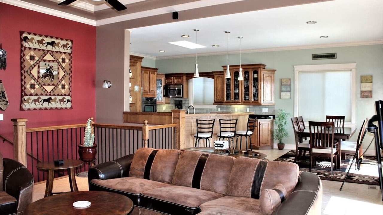 Photo of Livingroom in Oroville