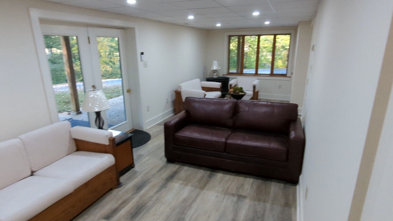 Photo of Livingroom in Andersonville