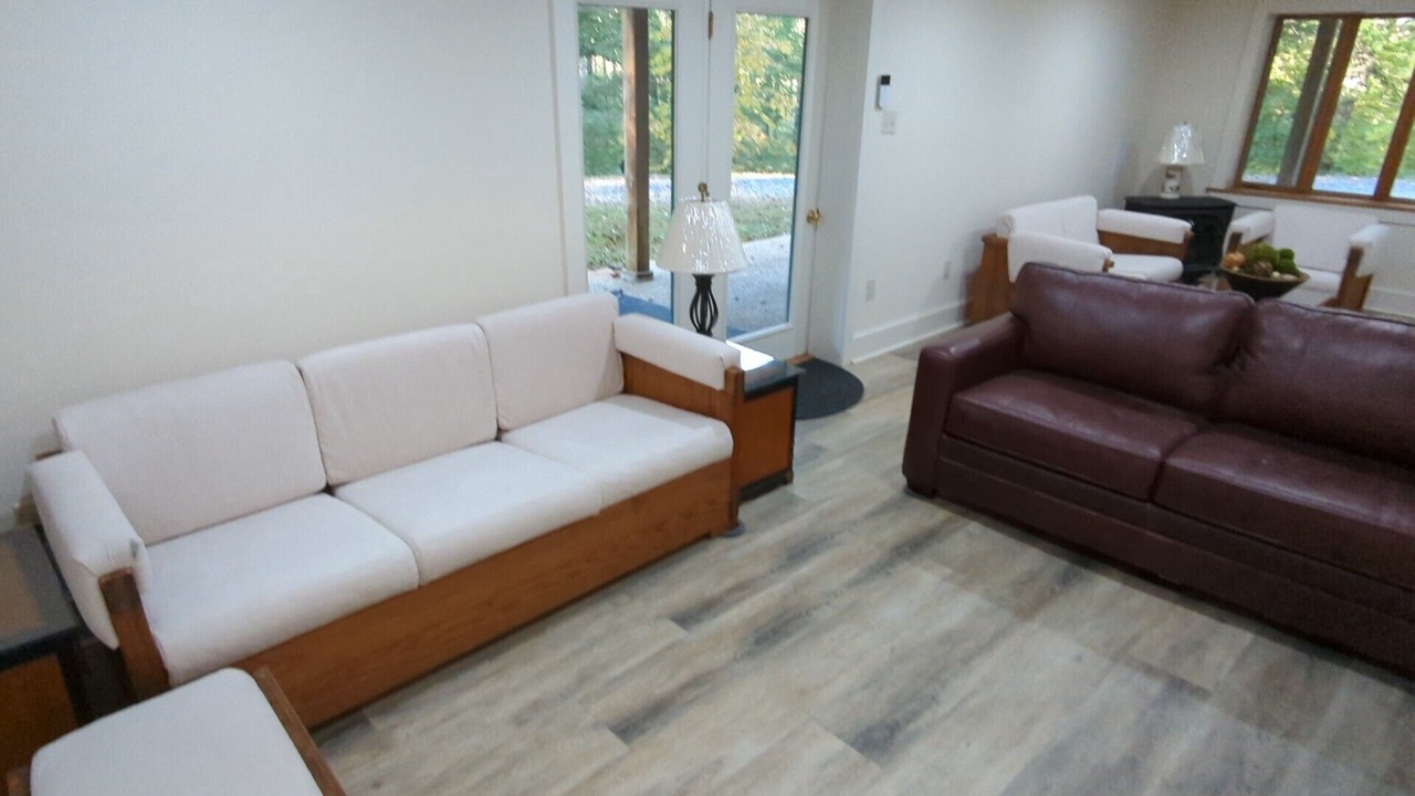 Photo of Livingroom in Andersonville