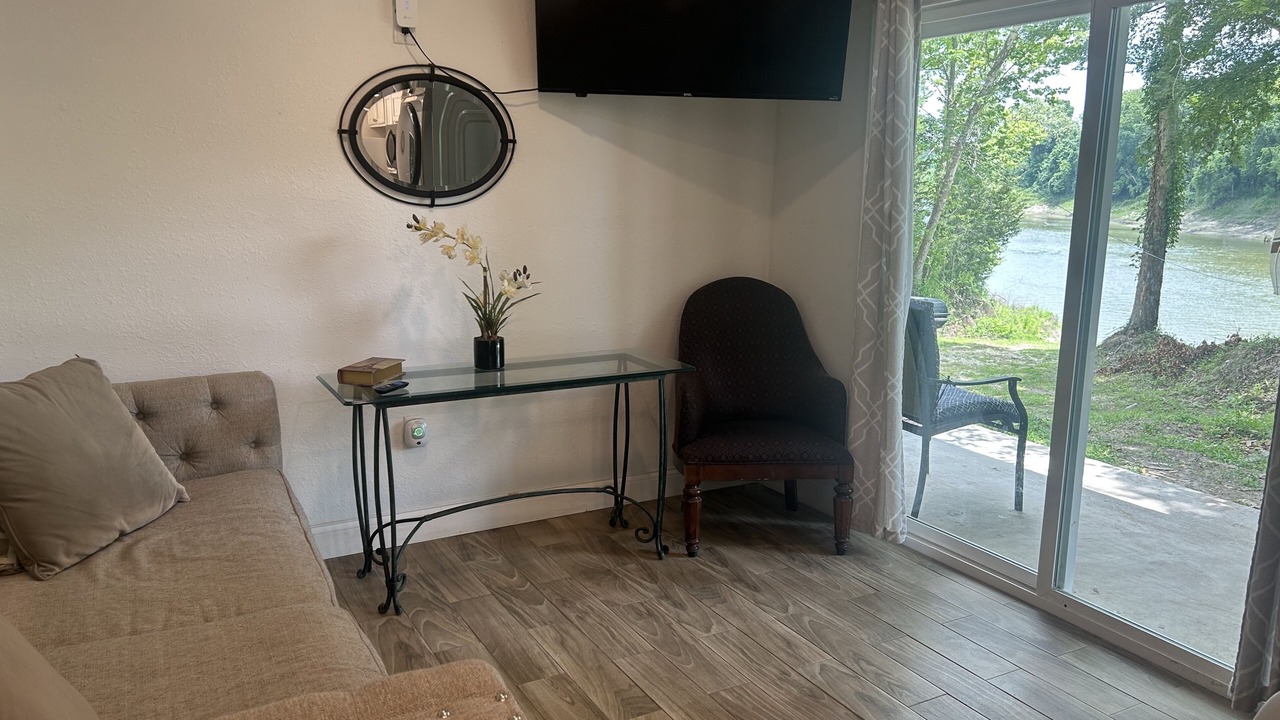 Photo of Livingroom in Goodrich