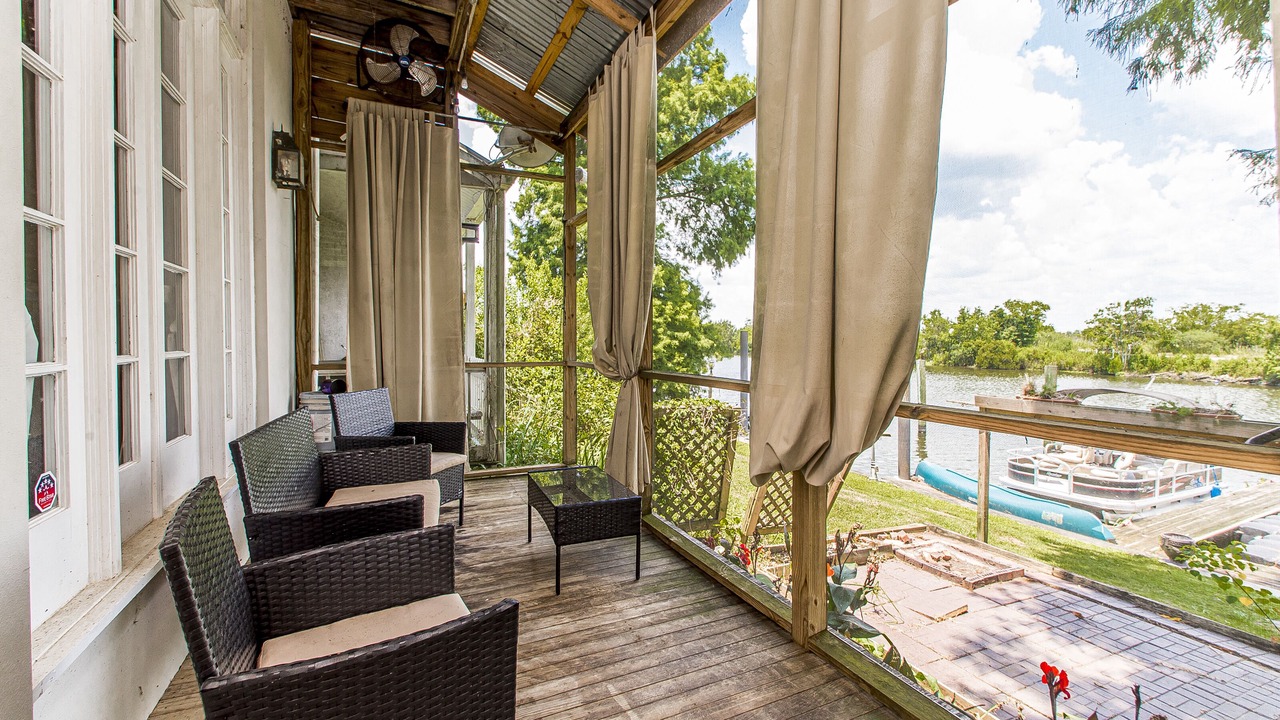 Photo of Patio Balcony in Madisonville