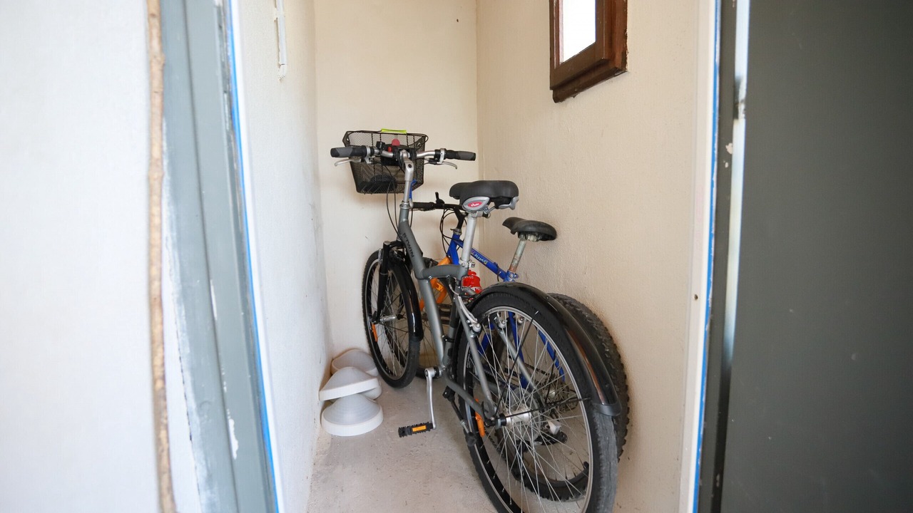 Photo of Others in Cessenaz